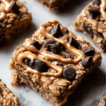 Peanut Butter Banana Chocolate Chip Oatmeal Bars