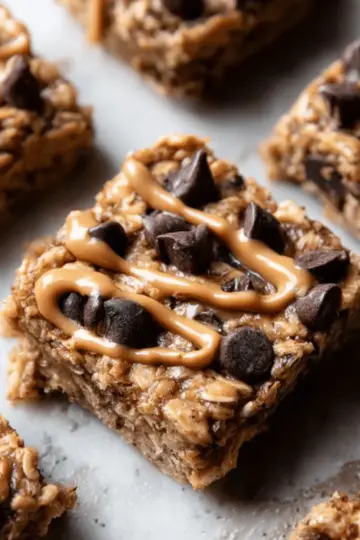 Peanut Butter Banana Chocolate Chip Oatmeal Bars