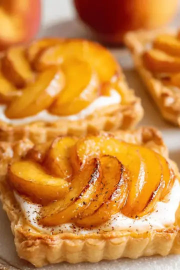 Peach and Cream Cheese Mini Tarts