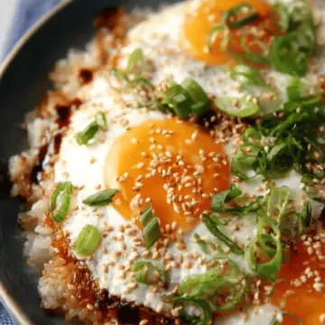 Gyeran Bap (Korean Egg Rice)