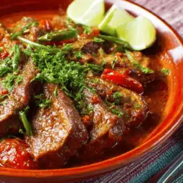 Receta de chuletas en salsa roja