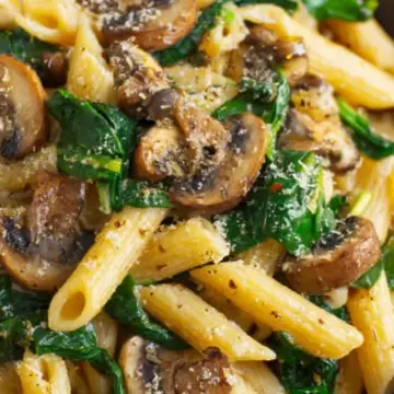 Garlic Parmesan Pasta with Spinach and Mushrooms