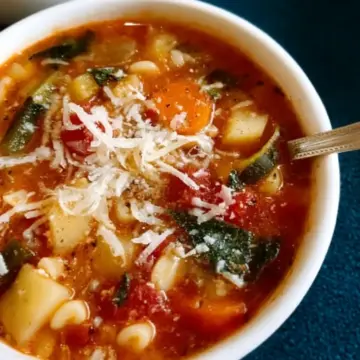 Classic Minestrone Soup