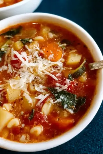 Classic Minestrone Soup