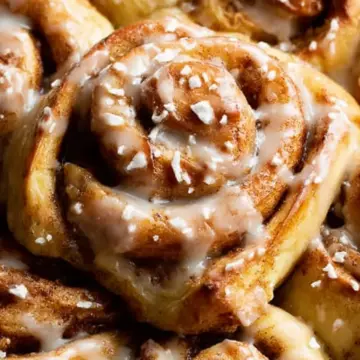 Apple Cinnamon Rolls