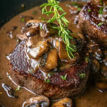 Filet Mignon in Mushroom Wine Sauce