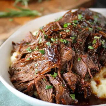 Slow Cooker Balsamic Glazed Roast Beef