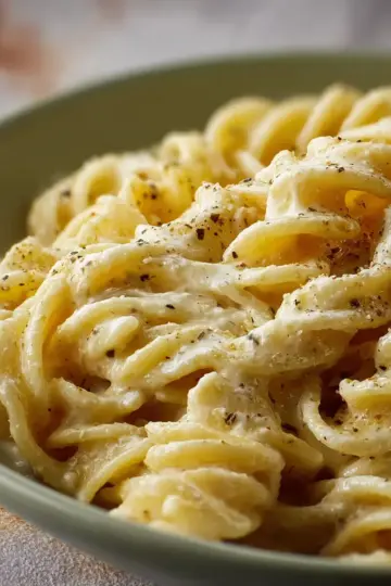 Creamy Garlic Pasta
